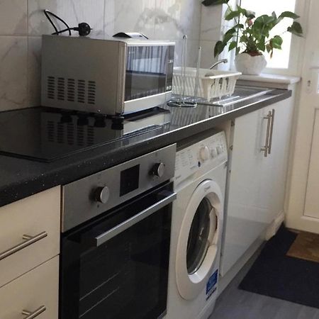 Quiet Studio By Lloyd Park Apartment South Norwood Ngoại thất bức ảnh