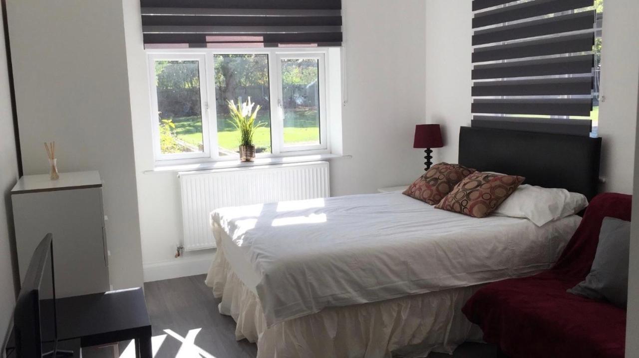 Quiet Studio By Lloyd Park Apartment South Norwood Ngoại thất bức ảnh